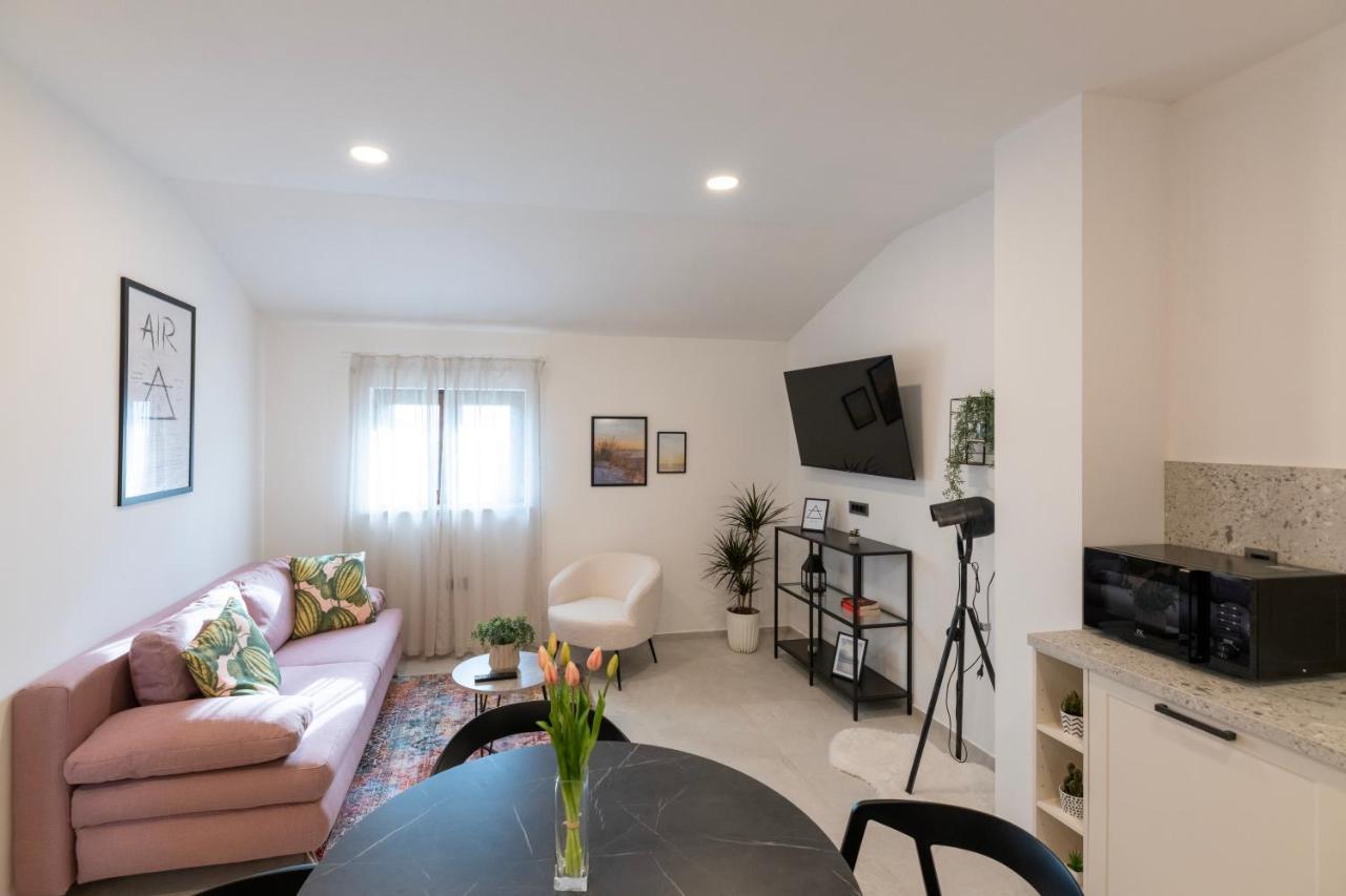 Tar-Vabriga 4 Elements - Luxury Family Apartments מראה חיצוני תמונה